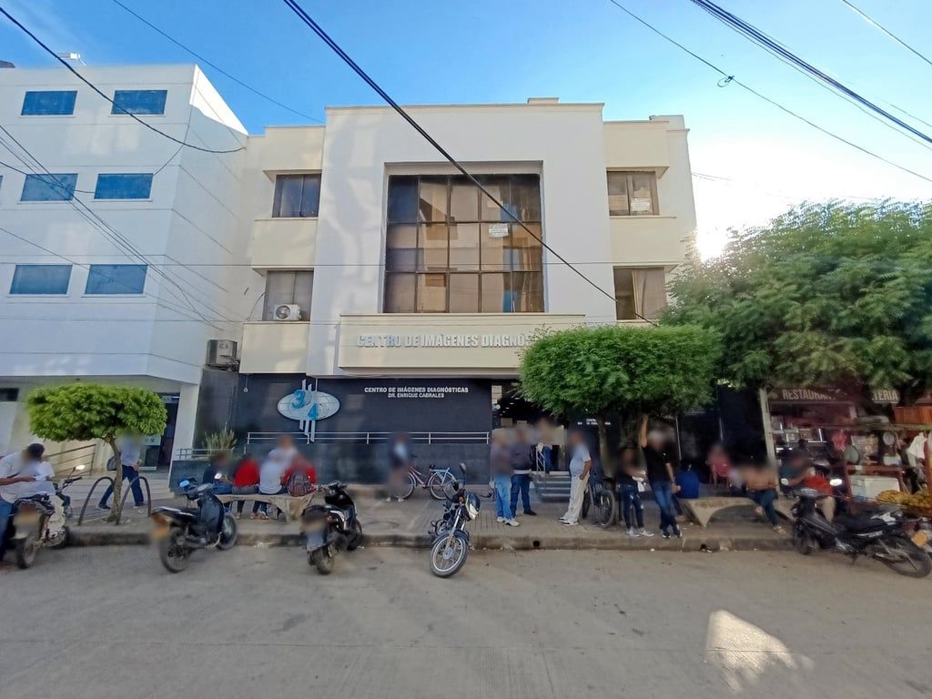 Oficina en venta Córdoba Montería Chuchurubí 30 m2 Habitaciones 0 Baños 1 Garajes 0 Precio $100000000