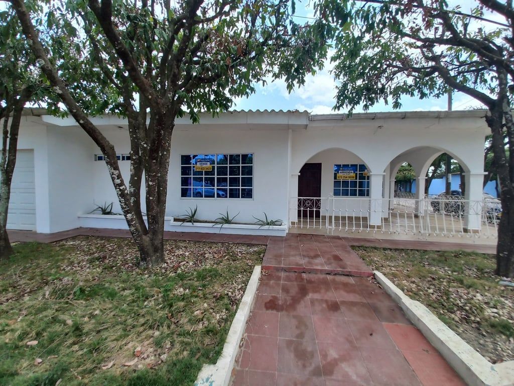 Casa en venta Córdoba Cereté Corinto 217 m2 Habitaciones 3 Baños 3 Garajes 1 Precio $350000000
