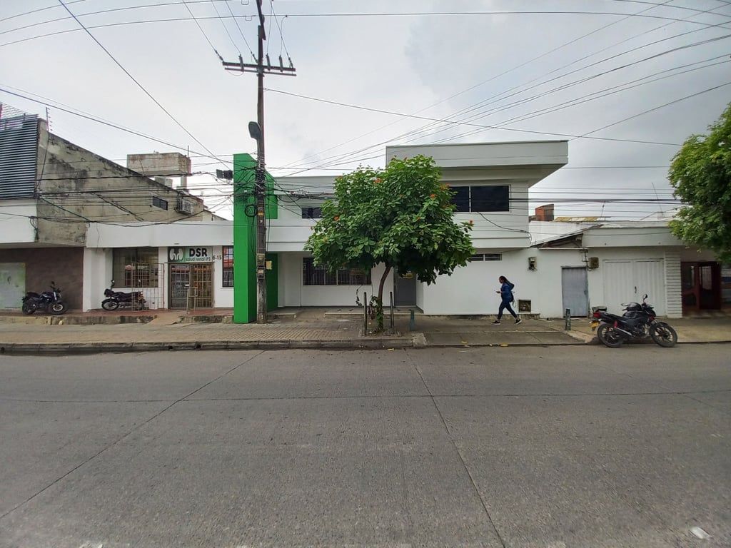Casa en arriendo Córdoba Montería Chuchurubí 280 m2 Habitaciones 7 Baños 4 Garajes 0 Precio $4000000