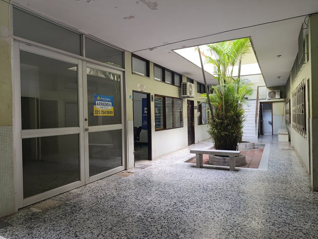 Oficina en arriendo Córdoba Cereté El Centro 25 m2 Habitaciones 0 Baños 1 Garajes 0 Precio $400000