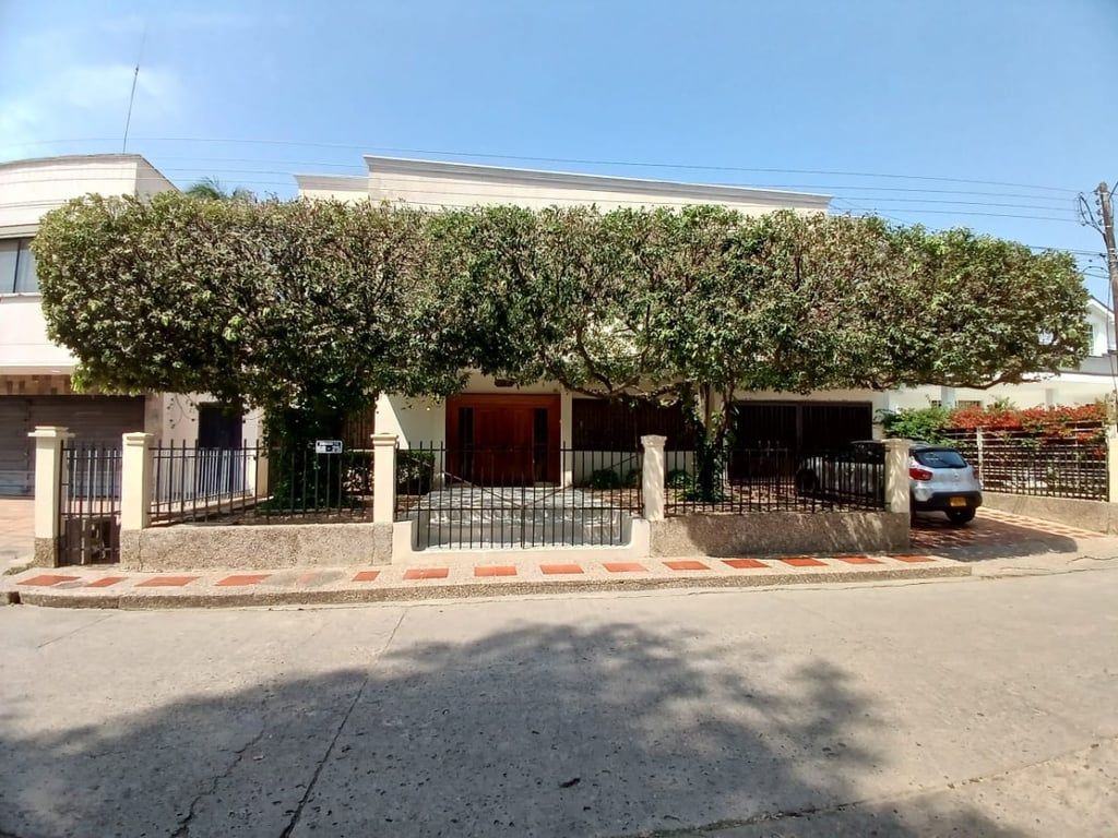 Casa en venta Córdoba Montería El Recreo 391 m2 Habitaciones 4 Baños 4 Garajes 1 Precio $970000000