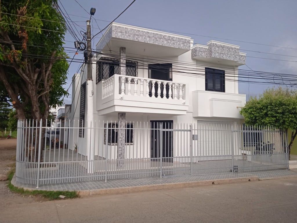 Casa en venta Córdoba Cereté El Chengal 235 m2 Habitaciones 4 Baños 3 Garajes 1 Precio $480000000
