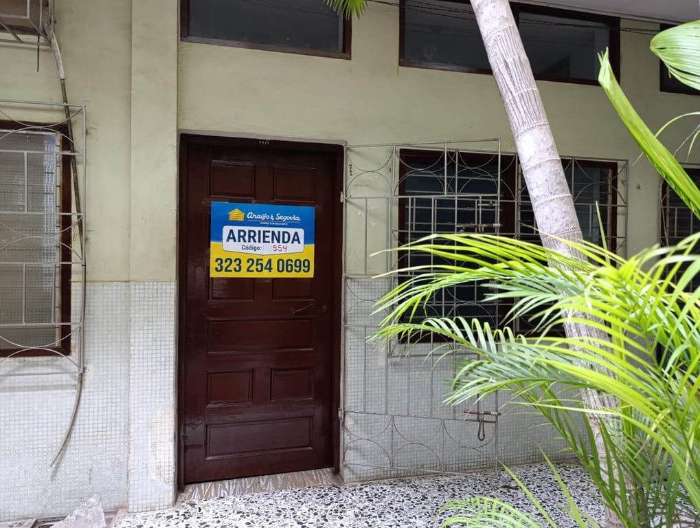 Oficina en arriendo Córdoba Cereté El Centro 48 m2 Habitaciones 0 Baños 1 Garajes 0 Precio $400000