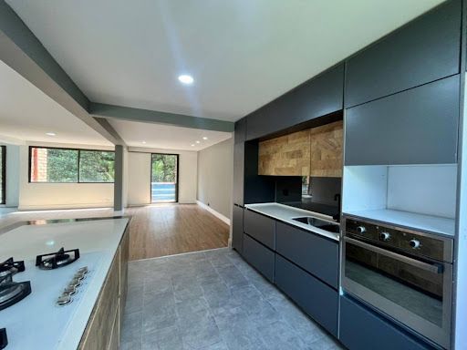Apartamento en arriendo Antioquia Envigado Orense 200200 m2 Habitaciones 3 Baños 3 Garajes 1 Precio $6600000