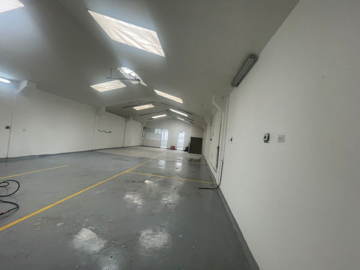 Bodega en arriendo Cundinamarca Bogotá La Merced Norte 230 m2 Habitaciones 0 Baños 2 Garajes 0 Precio $4500000