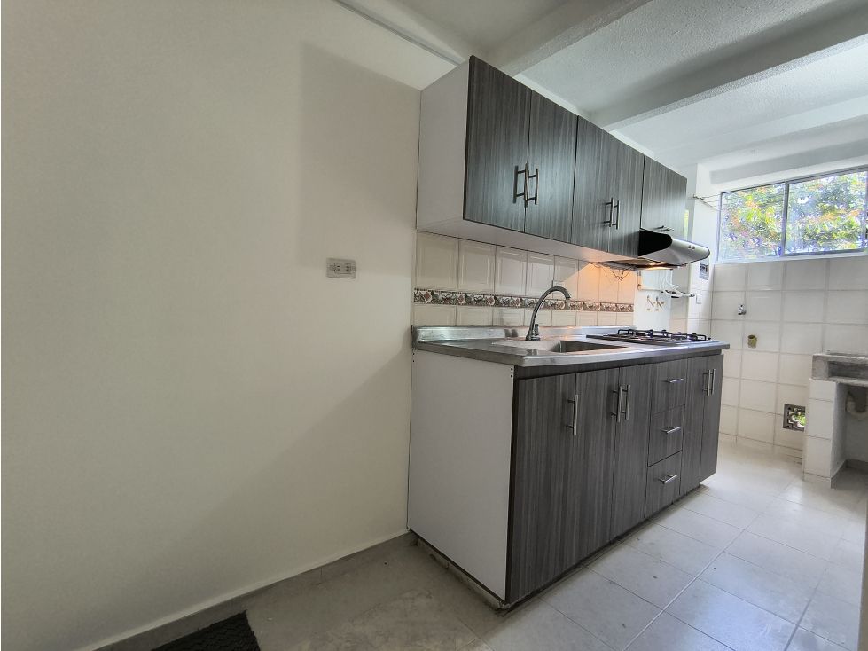Apartamento en arriendo Antioquia Envigado Milán - Vallejuelos 70 m2 Habitaciones 3 Baños 2 Garajes 0 Precio $2500000