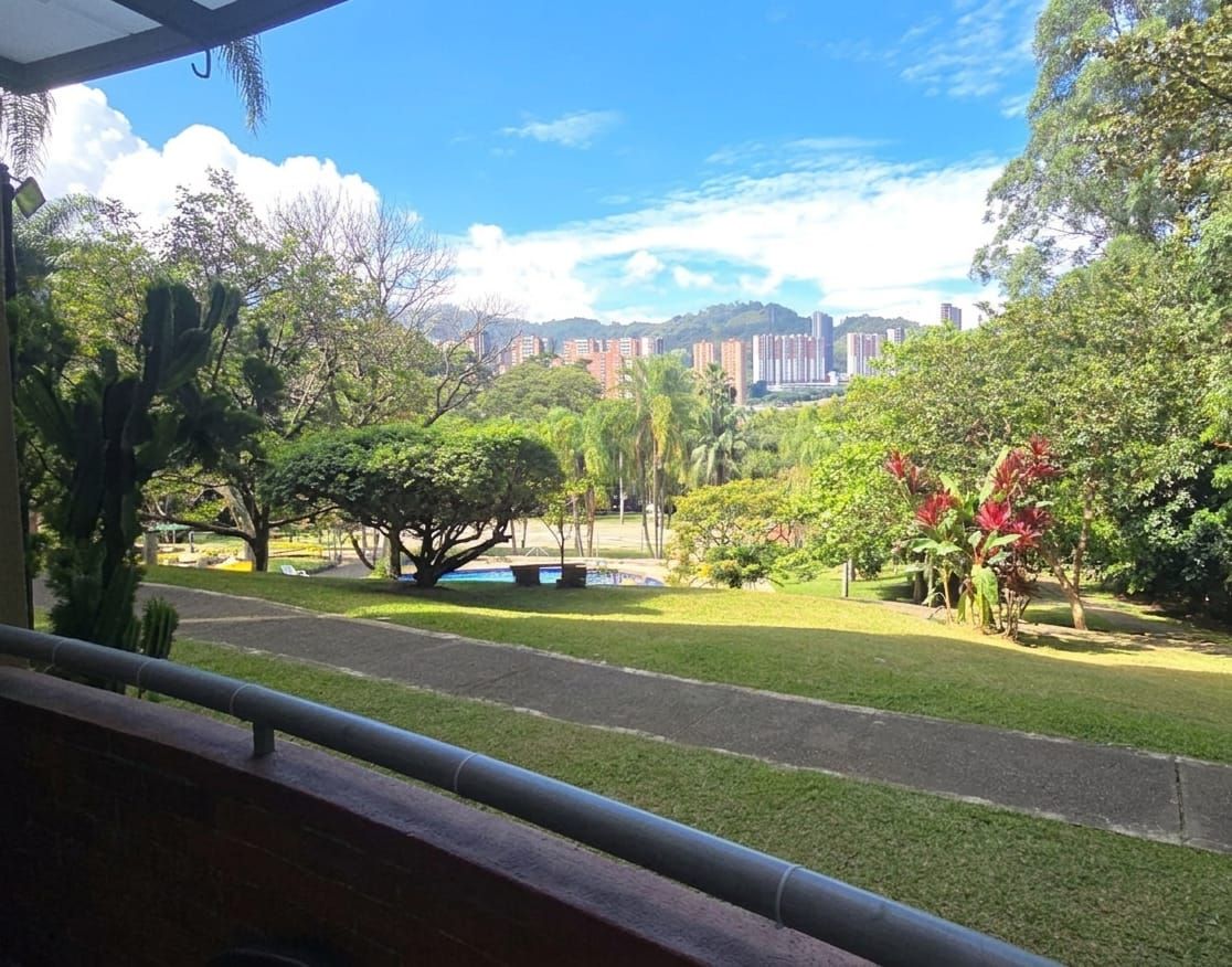 Apartamento en venta Antioquia Itagüí Yarumito 105 m2 Habitaciones 4 Baños 2 Garajes 1 Precio $510000000