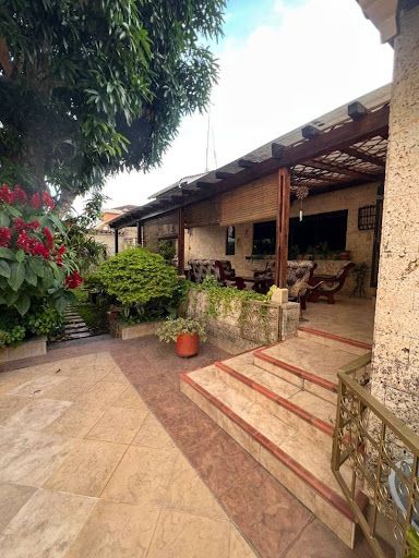 Casa en venta Santander Bucaramanga Lagos Del Cacique 500 m2 Habitaciones 5 Baños 6 Garajes 2 Precio $1800000000