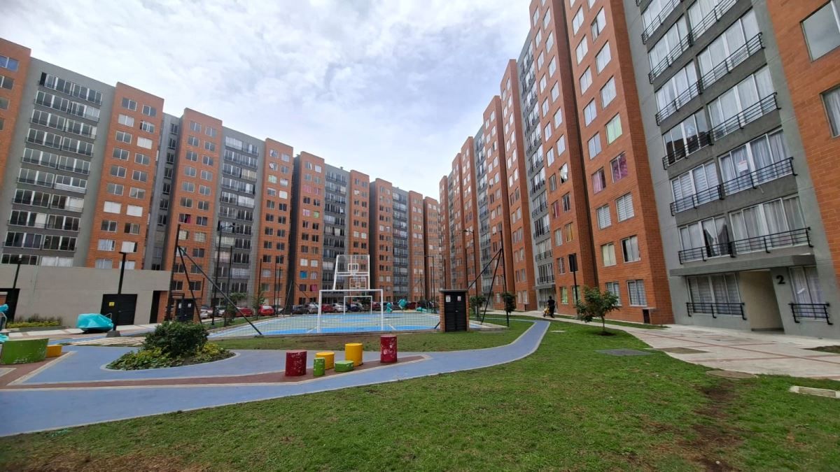 Apartamento en arriendo Cundinamarca Madrid San Pedro 55 m2 Habitaciones 3 Baños 2 Garajes 1 Precio $1250000