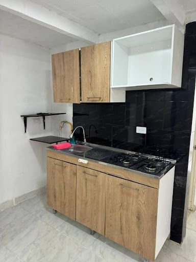 Apartamento en arriendo Antioquia Medellín Manrique Central No1 50 m2 Habitaciones 3 Baños 1 Garajes 0 Precio $1600000