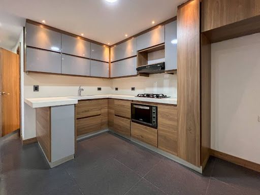 Apartamento en arriendo Antioquia Envigado San Marcos 70 m2 Habitaciones 2 Baños 3 Garajes 1 Precio $2800000
