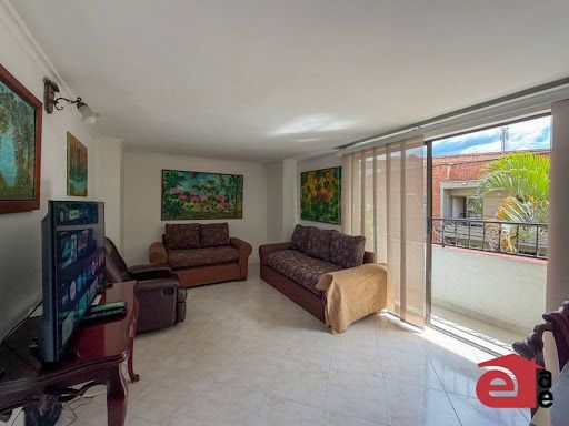 Apartamento en venta Antioquia Envigado Zona Centro 87 m2 Habitaciones 3 Baños 2 Garajes 1 Precio $550000000