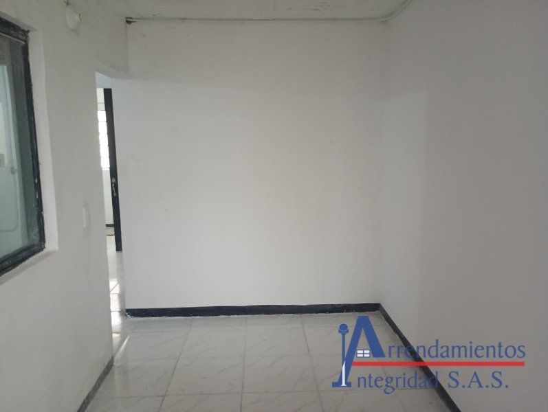 Apartaestudio en arriendo Antioquia Medellín Cucaracho 45 m2 Habitaciones 2 Baños 1 Garajes 0 Precio $1100000