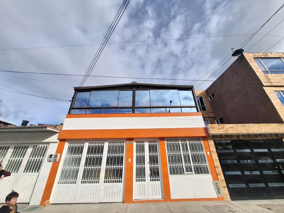 Local en arriendo Cundinamarca Bogotá Lago Gaitan 110 m2 Habitaciones 0 Baños 1 Garajes 0 Precio $2290000