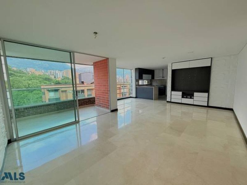 Apartamento en venta Antioquia Medellín Santa Maria De Los Angeles 135 m2 Habitaciones 4 Baños 4 Garajes 2 Precio $1250000000