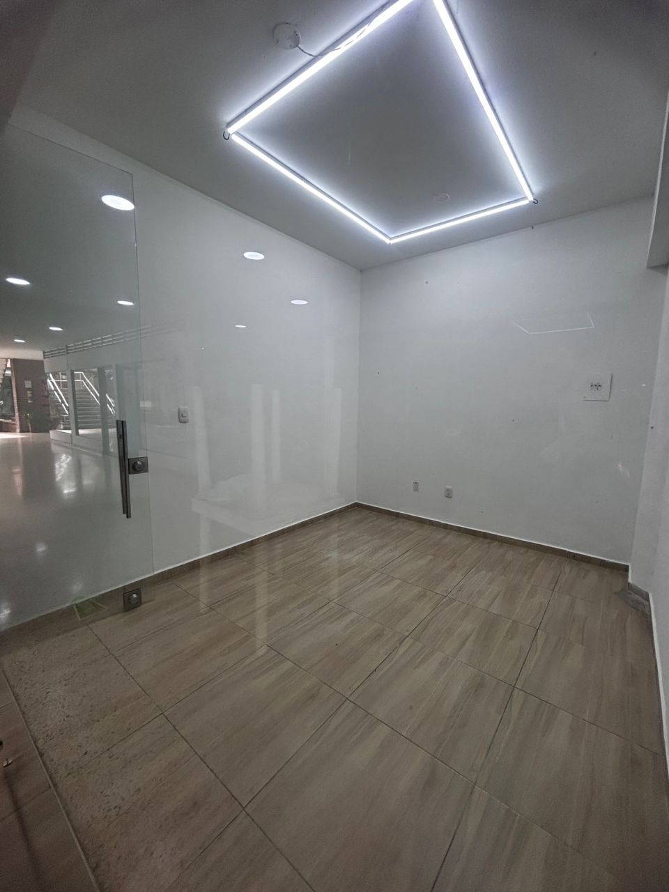 Local en arriendo Santander Bucaramanga Sotomayor 18 m2 Habitaciones 0 Baños 0 Garajes 0 Precio $987000