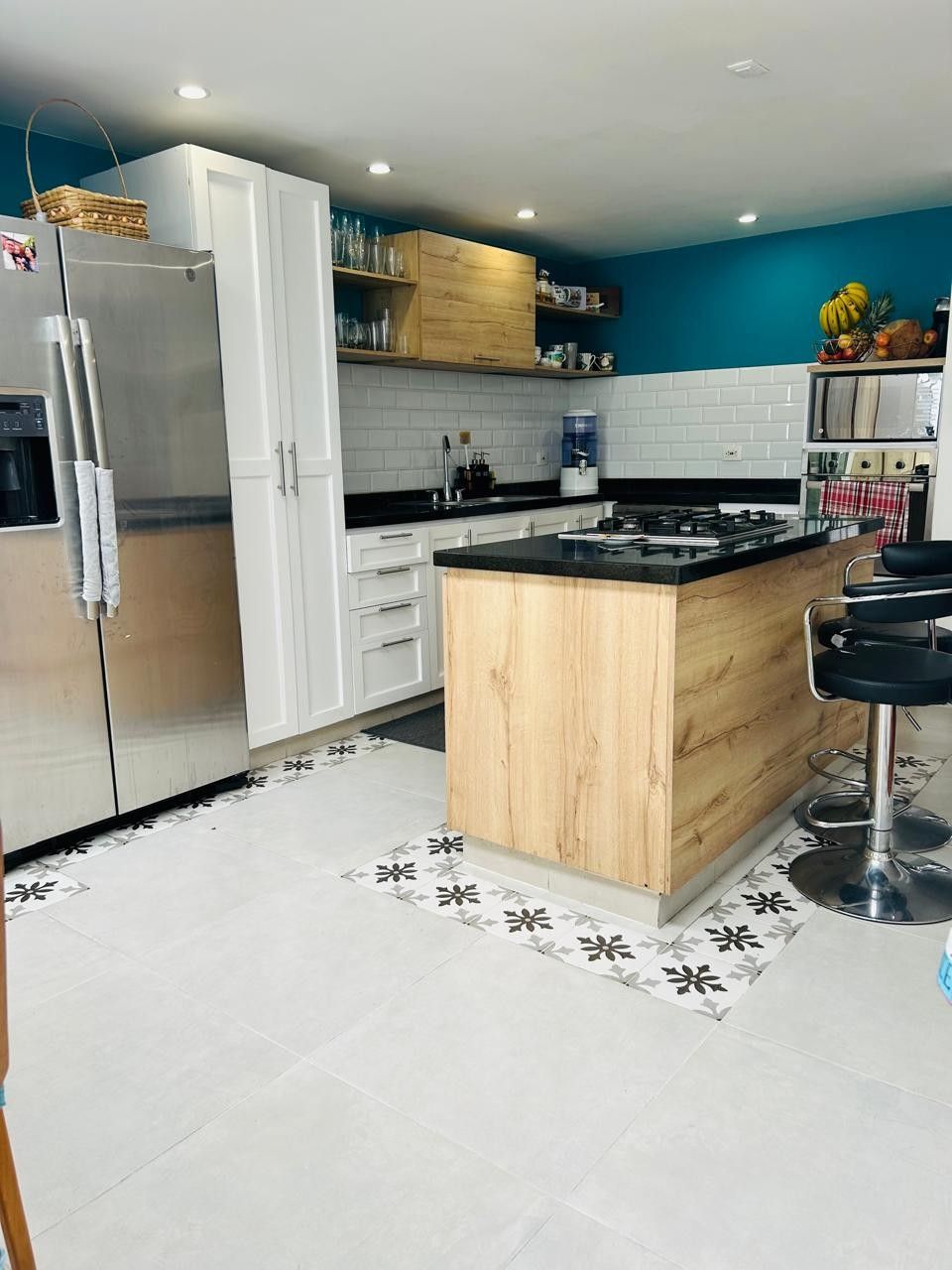 Casa en venta Cundinamarca Bogotá Cedro Salazar 203 m2 Habitaciones 4 Baños 3 Garajes 0 Precio $1200000000