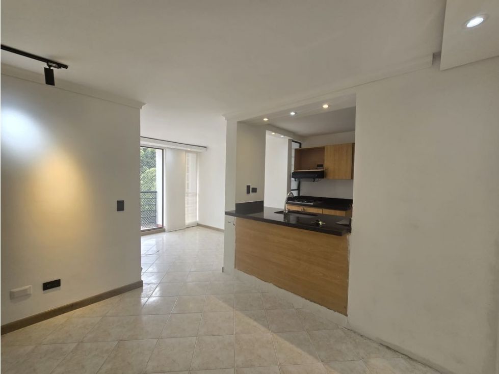 Apartamento en arriendo Antioquia Medellín La Colina 60 m2 Habitaciones 3 Baños 2 Garajes 0 Precio $2300000