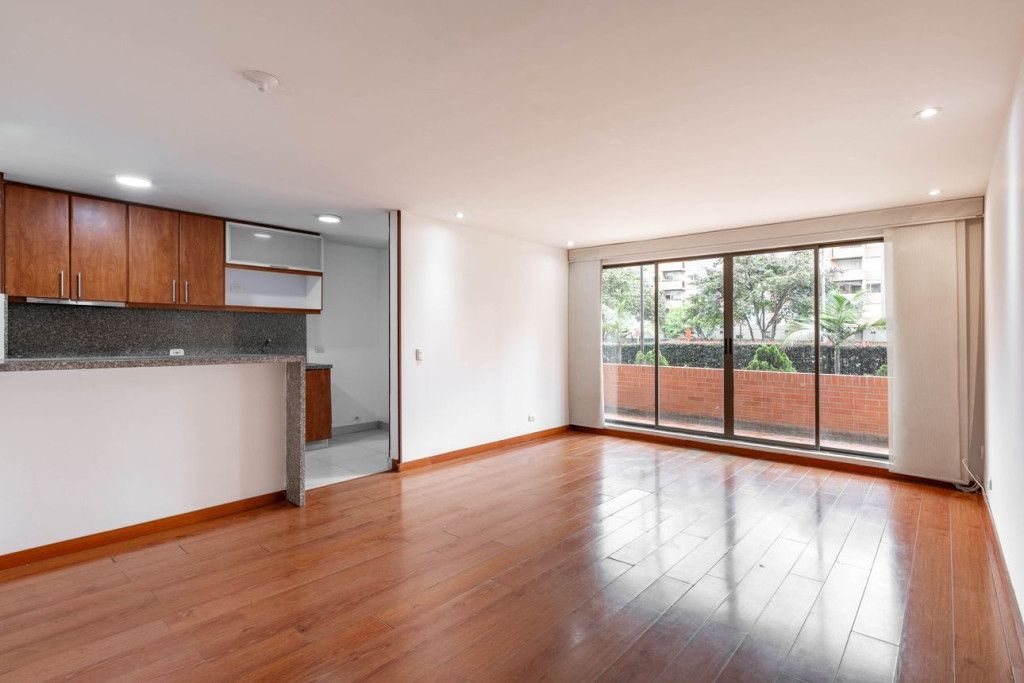 Apartamento en venta Cundinamarca Bogotá El Plan 90 m2 Habitaciones 3 Baños 2 Garajes 1 Precio $750000000