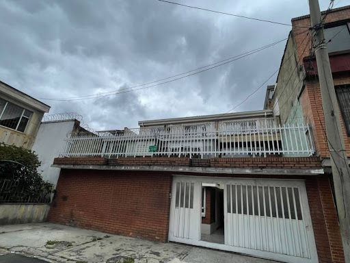Apartamento en venta Cundinamarca Bogotá Ciudad Berna 110 m2 Habitaciones 4 Baños 3 Garajes 1 Precio $550000000