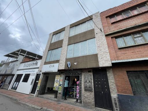 Apartamento en arriendo Cundinamarca Facatativá Centro 90 m2 Habitaciones 3 Baños 3 Garajes 0 Precio $2000000