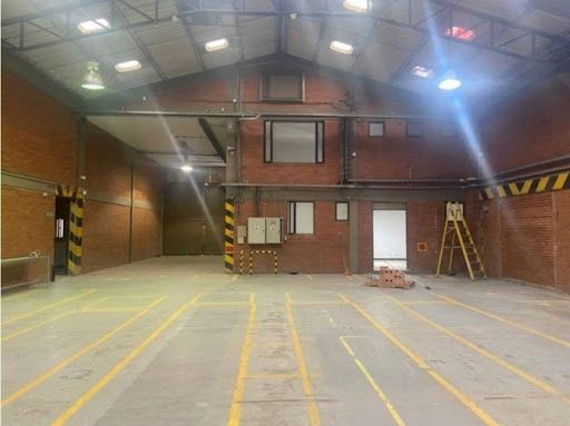 Bodega en arriendo Cundinamarca Bogotá Terminal De Transportes 1474 m2 Habitaciones 0 Baños 8 Garajes 5 Precio $55000000