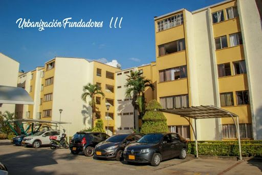 Apartamento en venta Santander Bucaramanga Fundadores Iii Etapa 70 m2 Habitaciones 3 Baños 2 Garajes 1 Precio $220000000