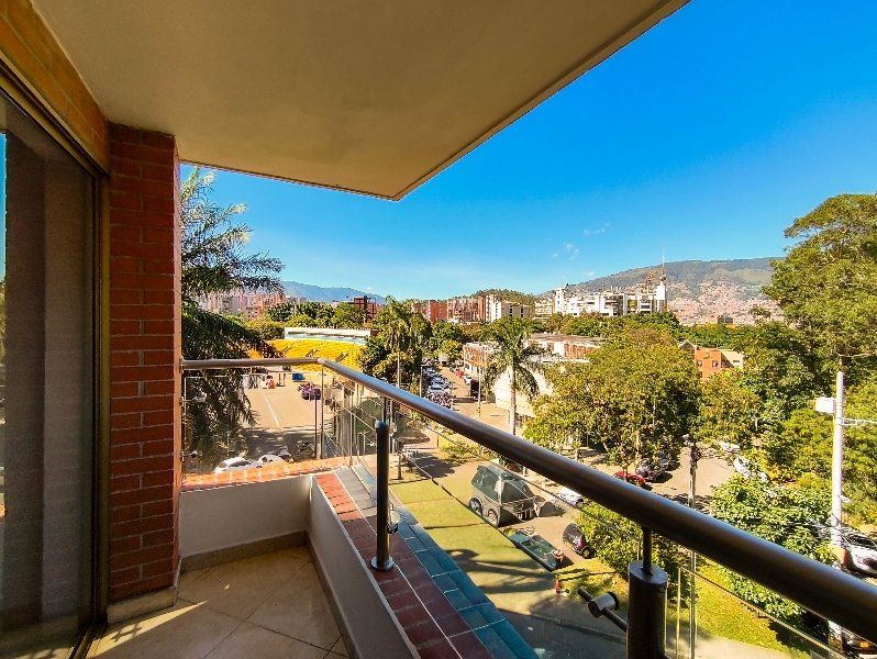 Apartamento en arriendo Antioquia Medellín El Velodromo 120 m2 Habitaciones 4 Baños 4 Garajes 1 Precio $4200000