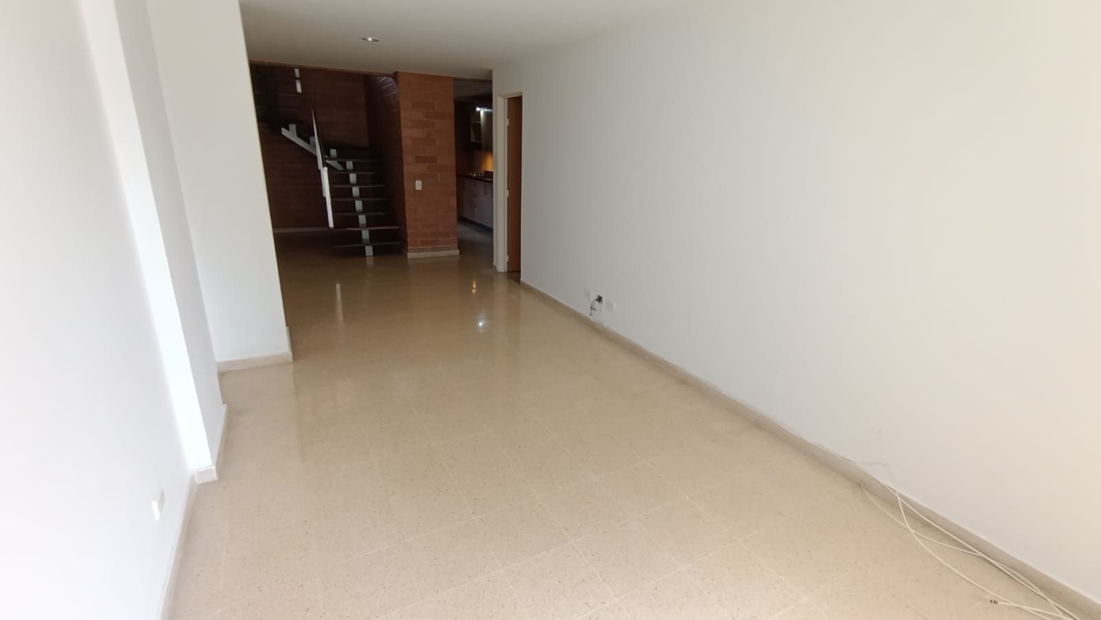 Apartamento en arriendo Antioquia Medellín Fuente Clara 110 m2 Habitaciones 2 Baños 3 Garajes 1 Precio $3300000