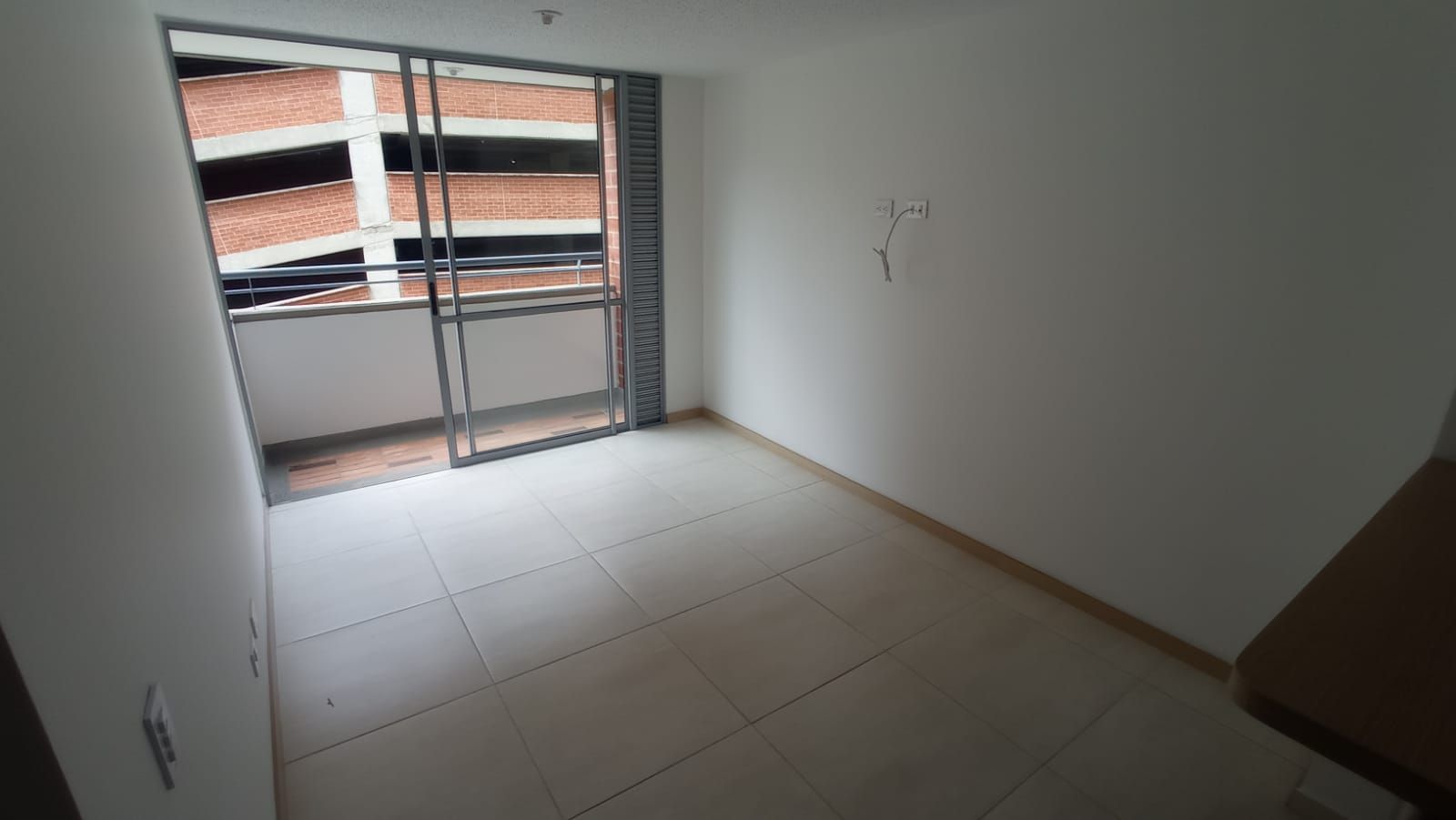 Apartamento en arriendo Antioquia Bello Urbanización Búcaros 1 65 m2 Habitaciones 3 Baños 2 Garajes 1 Precio $2100000
