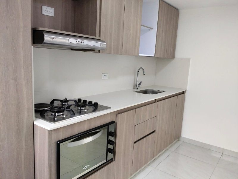 Apartamento en arriendo Antioquia Medellín Alejandro Echavarria 83 m2 Habitaciones 3 Baños 2 Garajes 1 Precio $3000000
