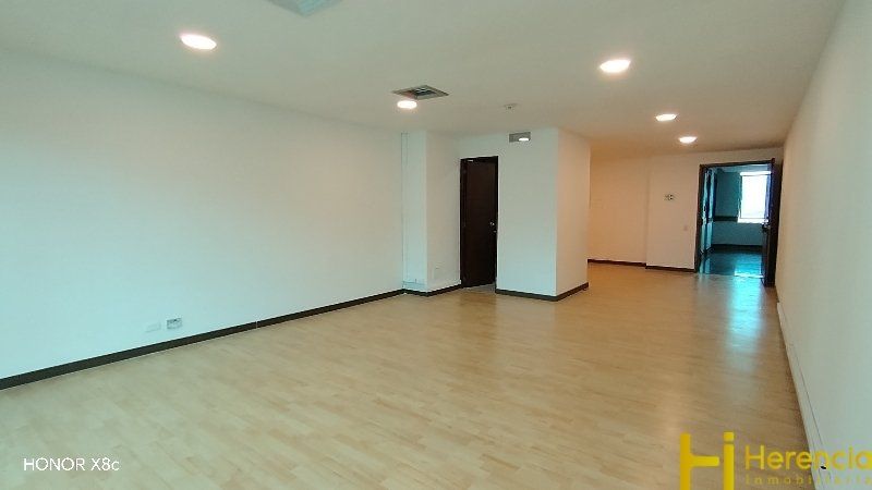 Oficina en arriendo Antioquia Medellín Colombia 50 m2 Habitaciones 0 Baños 1 Garajes 1 Precio $5500000