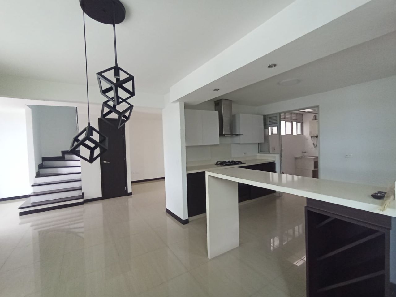 Casa en arriendo Risaralda Pereira Maraya 170 m2 Habitaciones 3 Baños 3 Garajes 2 Precio $4850000