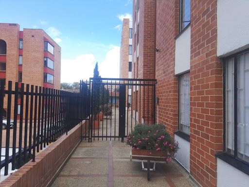 Apartamento en arriendo Cundinamarca Bogotá Cedritos 52 m2 Habitaciones 3 Baños 2 Garajes 1 Precio $2600000