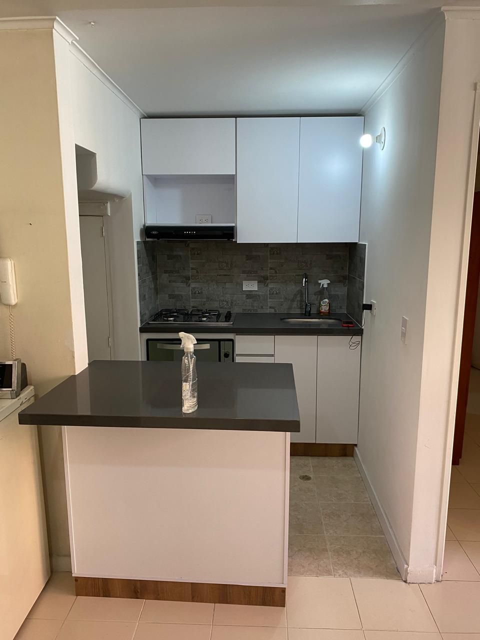 Apartaestudio en venta Antioquia Medellín Laureles 35 m2 Habitaciones 1 Baños 1 Garajes 1 Precio $350000000