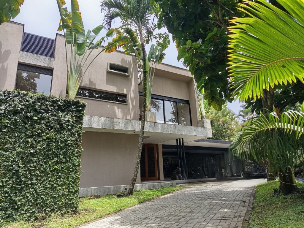 Casa en venta Valle Del Cauca Cali San Nicolás 442 m2 Habitaciones 5 Baños 8 Garajes 0 Precio $7000000000