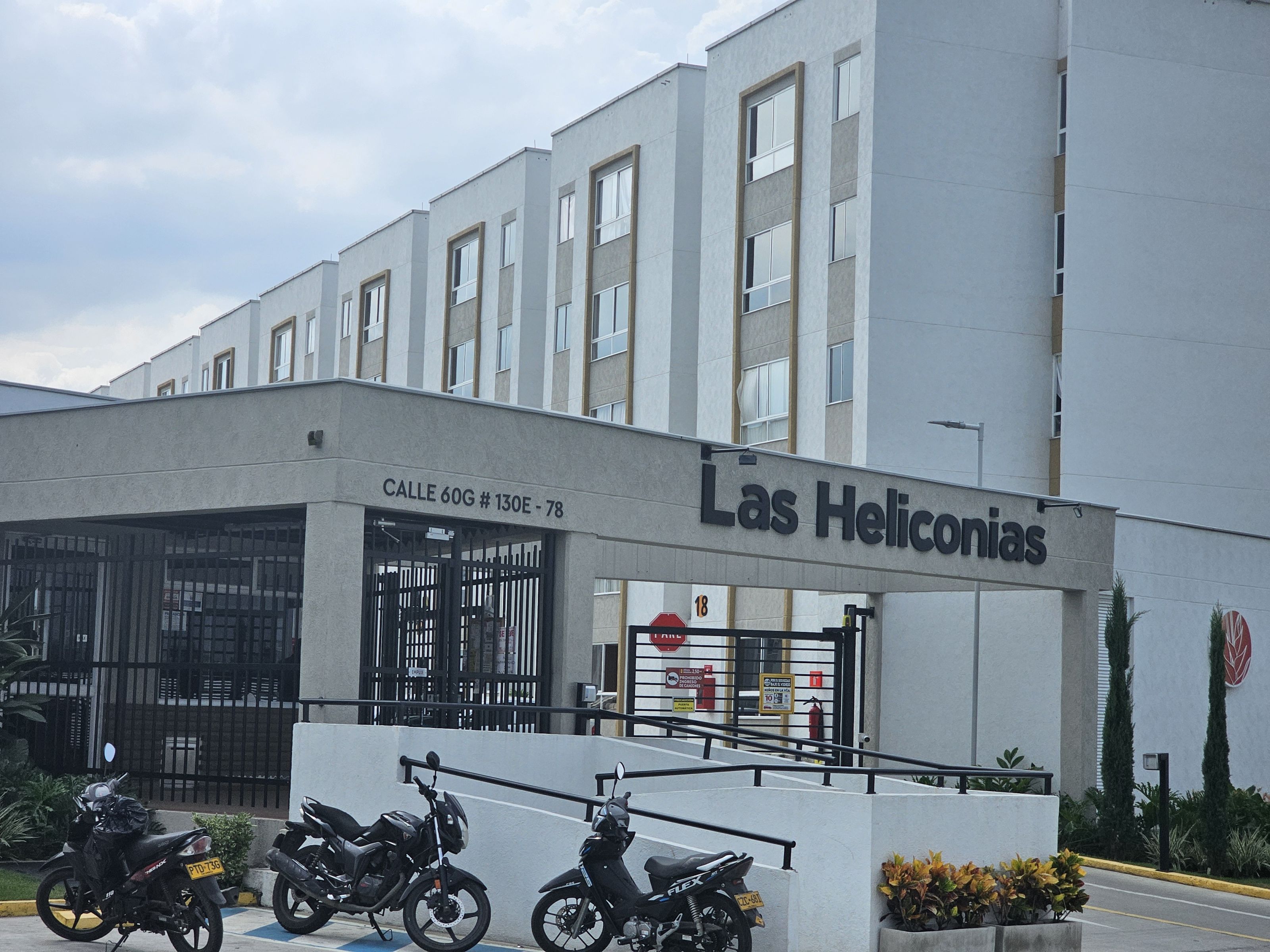 Apartaestudio en arriendo Valle Del Cauca Cali Colseguros Andes 40 m2 Habitaciones 1 Baños 1 Garajes 1 Precio $1000000