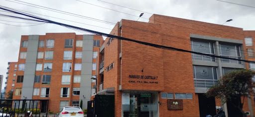 Apartamento en arriendo Cundinamarca Bogotá Ub Castilla Real 60 m2 Habitaciones 3 Baños 2 Garajes 0 Precio $1800000