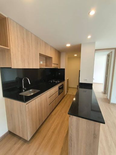 Apartamento en arriendo Antioquia Medellín Belen 84 m2 Habitaciones 2 Baños 3 Garajes 1 Precio $3900000