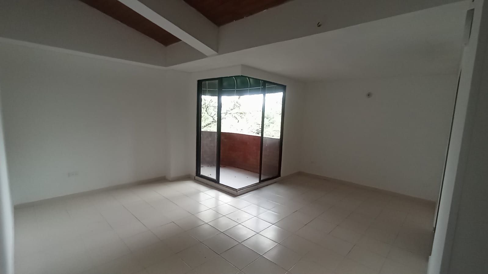 Apartamento en venta Valle Del Cauca Cali El Refugio 97 m2 Habitaciones 3 Baños 3 Garajes 1 Precio $268000000