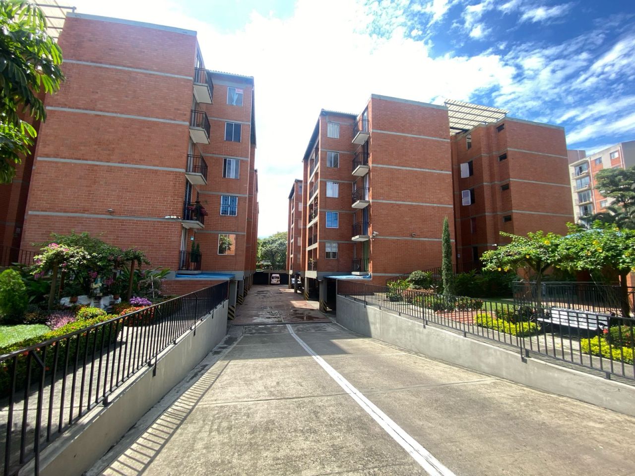 Apartamento en venta Valle Del Cauca Cali Torres De Confandi 62 m2 Habitaciones 3 Baños 2 Garajes 0 Precio $229000000