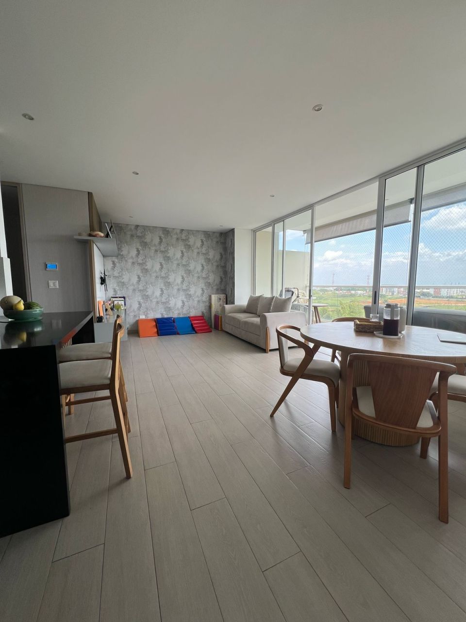 Apartamento en arriendo Valle Del Cauca Cali Condominio Campestre Alameda De Cañas Gordas 140 m2 Habitaciones 3 Baños 5 Garajes 2 Precio $6650000