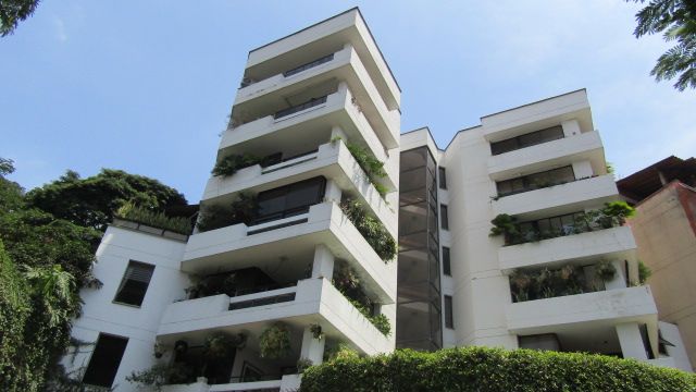 Apartamento en venta Valle Del Cauca Cali Normandía 175 m2 Habitaciones 2 Baños 4 Garajes 2 Precio $850000000