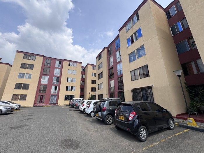 Apartamento en venta Valle Del Cauca Cali Brisas De Los Álamos 55 m2 Habitaciones 3 Baños 2 Garajes 0 Precio $190000000