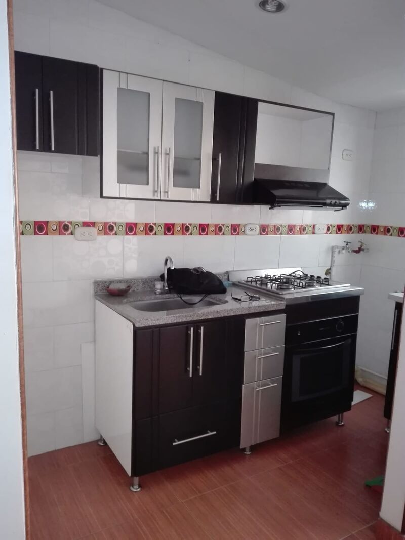 Apartamento en venta Cundinamarca Soacha Cr Veronica 42 m2 Habitaciones 3 Baños 2 Garajes 0 Precio $180000000