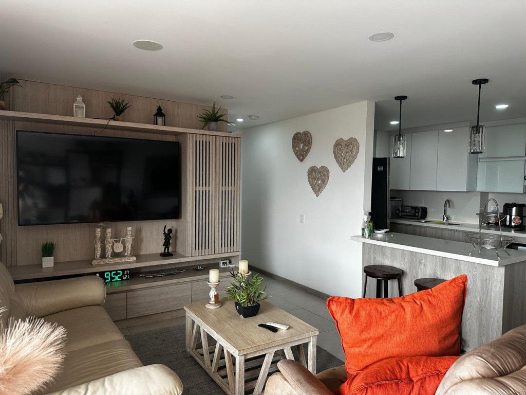 Apartamento en venta Antioquia Envigado Alcalá 107 m2 Habitaciones 3 Baños 2 Garajes 2 Precio $1190000000
