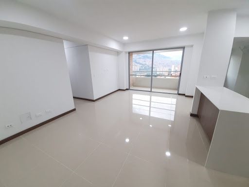 Apartamento en arriendo Antioquia Bello San José Obrero 92 m2 Habitaciones 3 Baños 2 Garajes 2 Precio $3400000