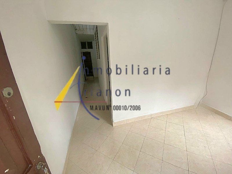 Apartamento en arriendo Antioquia Medellín Miravalle 35 m2 Habitaciones 1 Baños 1 Garajes 0 Precio $1300000