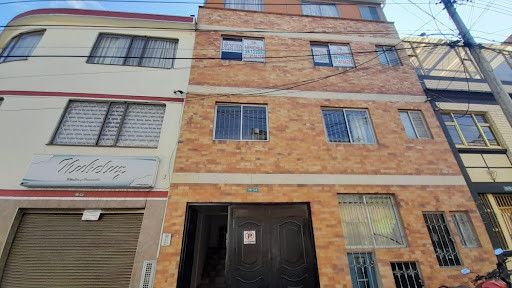 Apartamento en arriendo Cundinamarca Bogotá Restrepo 79 m2 Habitaciones 3 Baños 2 Garajes 0 Precio $1300000