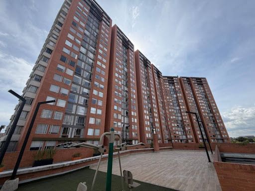 Apartamento en venta Cundinamarca Bogotá El Tintal 52 m2 Habitaciones 3 Baños 2 Garajes 1 Precio $340000000